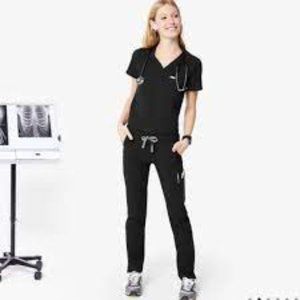 BRAND NEW Black Figs Yola Skinny Scrub Pants (M)